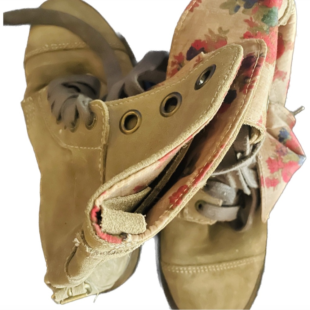 Women’s Boots